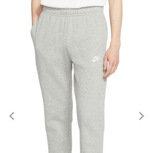 GU Nike Men's Sportswear Club Fleece Sweatpants